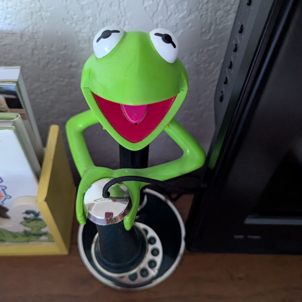 Green Kermit the Frog Phone Holder